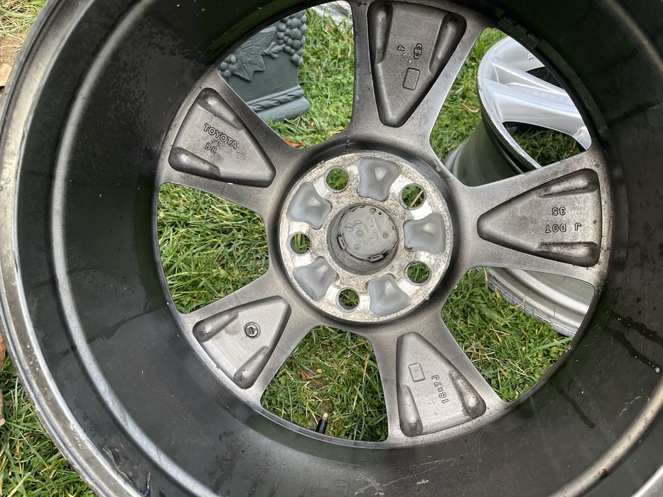 18” 5x114,3 Toyota/Lexus Оригинални Джанти