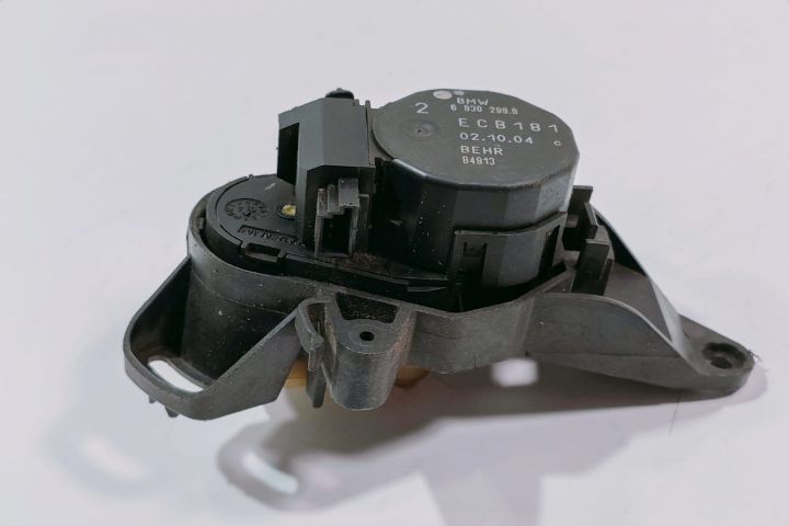 Motoras aeroterma  69302999 BMW Seria 5 E60/E61