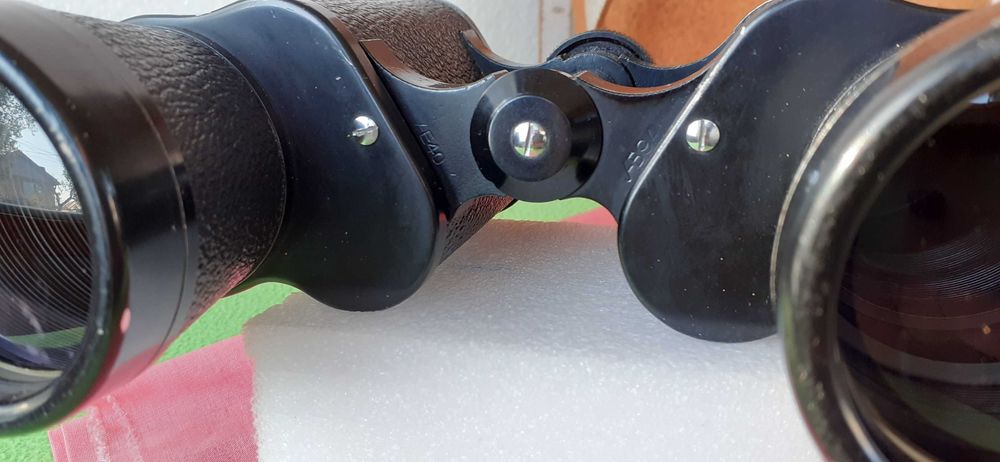Binoclu ESDE-OPTIK 8x50 stuttgard