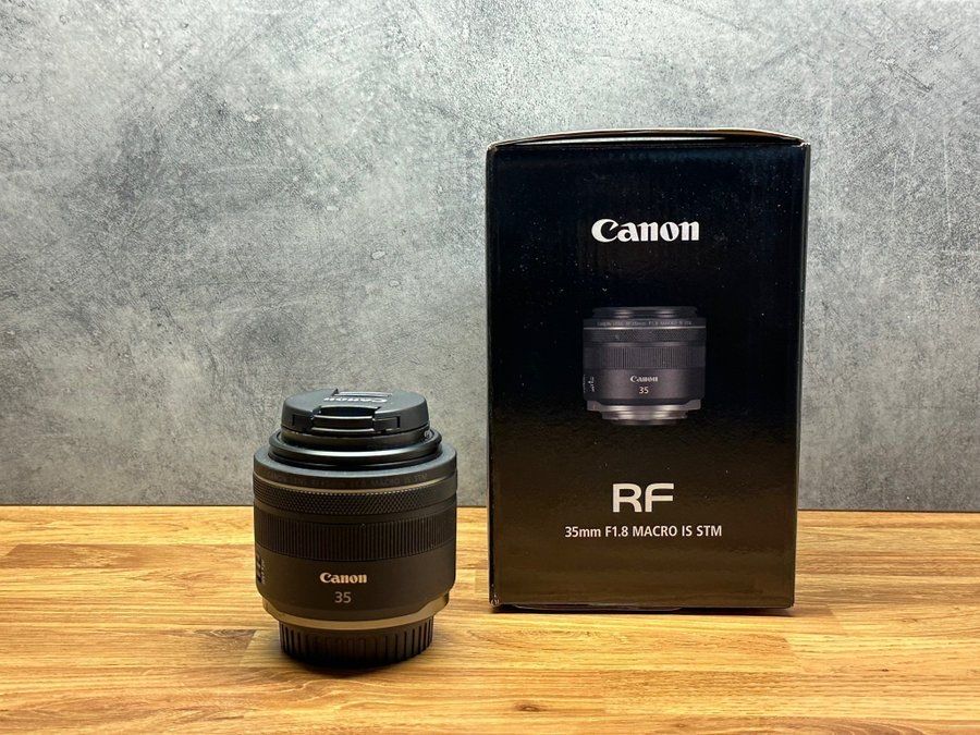 Обектив Canon RF 35mm f1.8 Macro IS STM