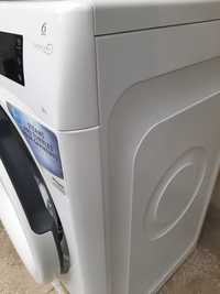 Mașină de spălat rufe Whirpool 8kg.