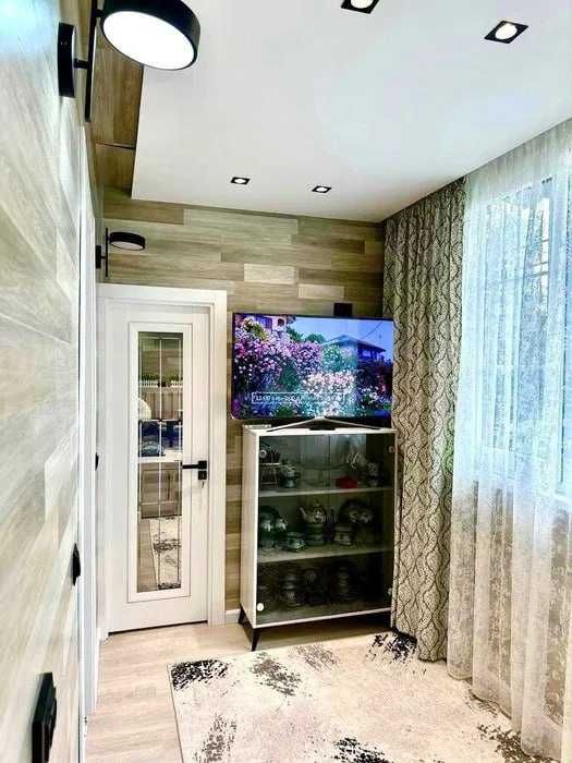 Продаётся 5-комнатная квартира – Центр города Ц-6  110 м²