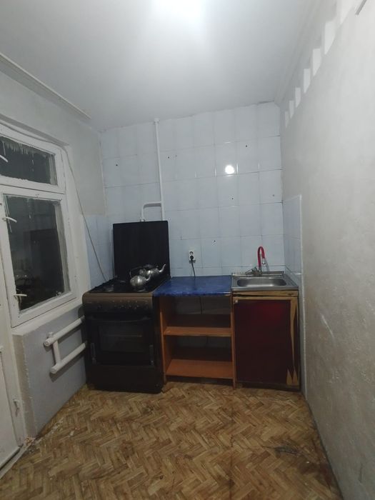 Ұзак мерзімге 2 бөлмелі пәтер жалданады 1 мкр 14 дом