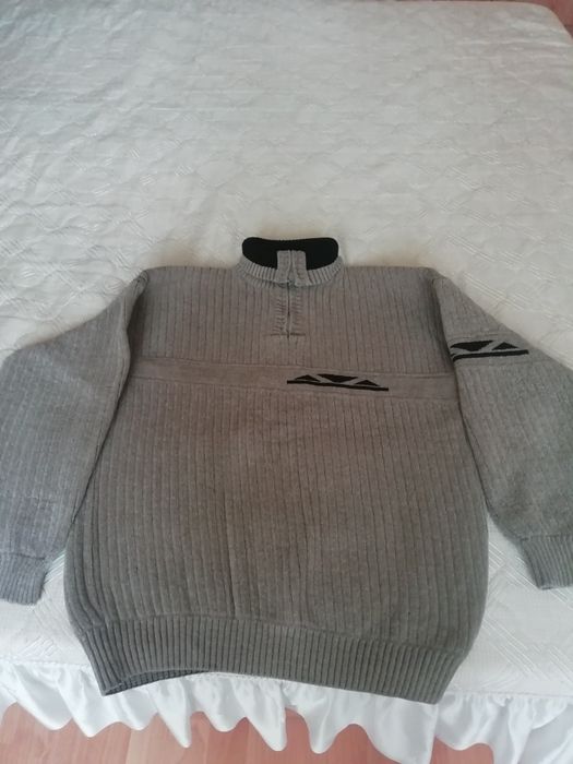 Мъжки пуловер зимен