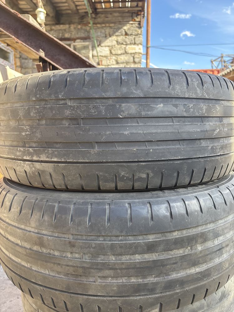 Продам шины nokian hakkablack