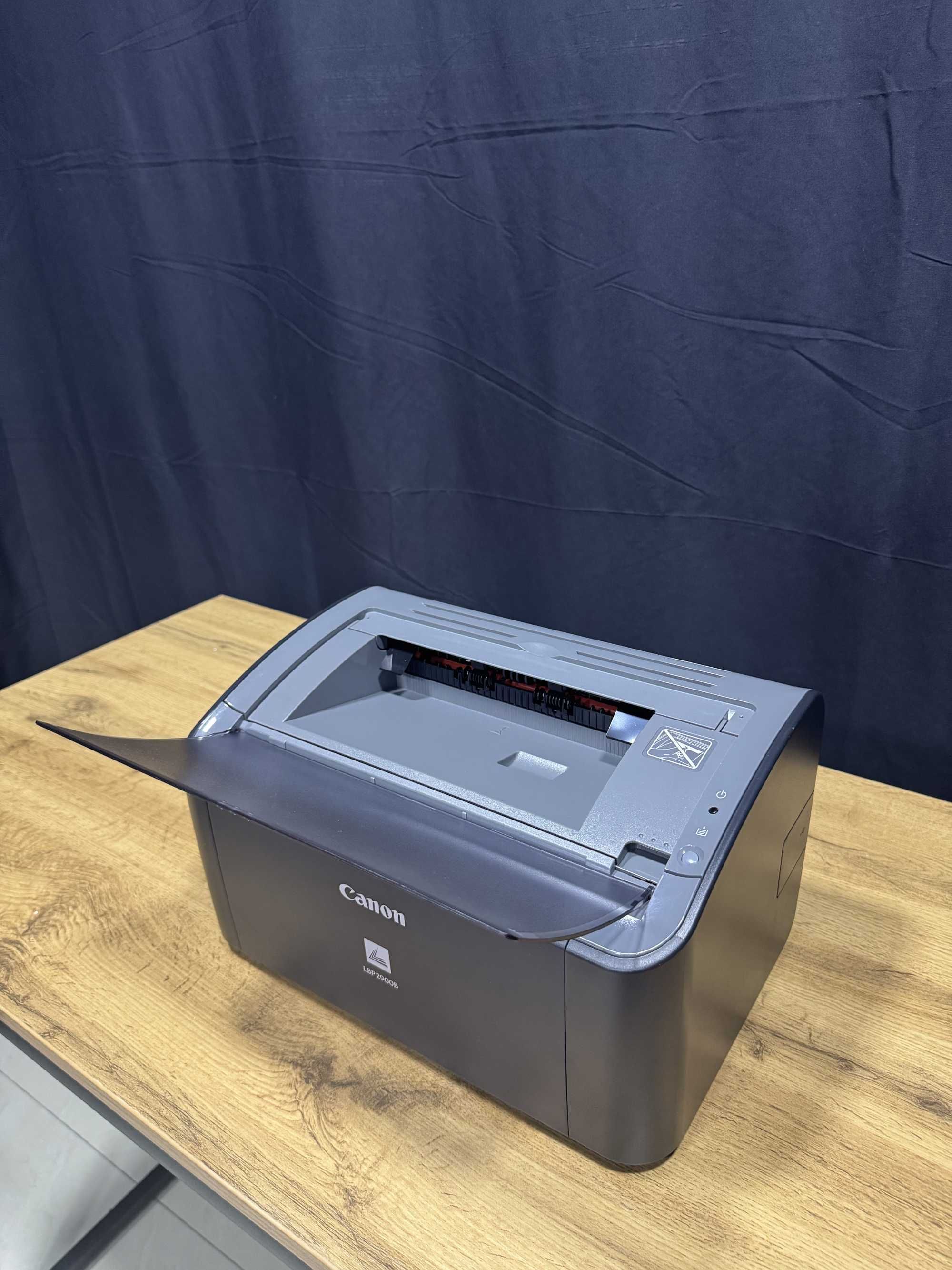 Canon LBP2900B printeri sotiladi