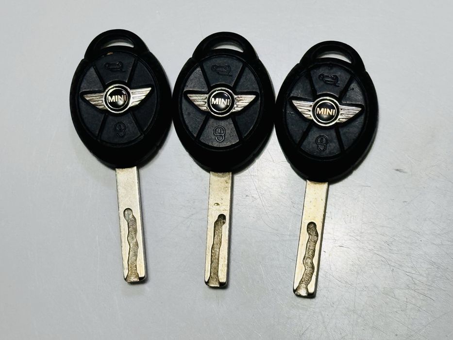 Оригинален ключ за Mini Cooper с 3бутона с платка