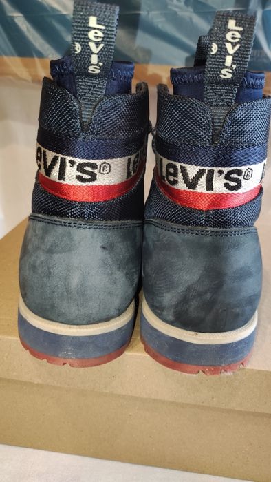 Елегантни мъжки боти от естествена кожа LEVIS №44