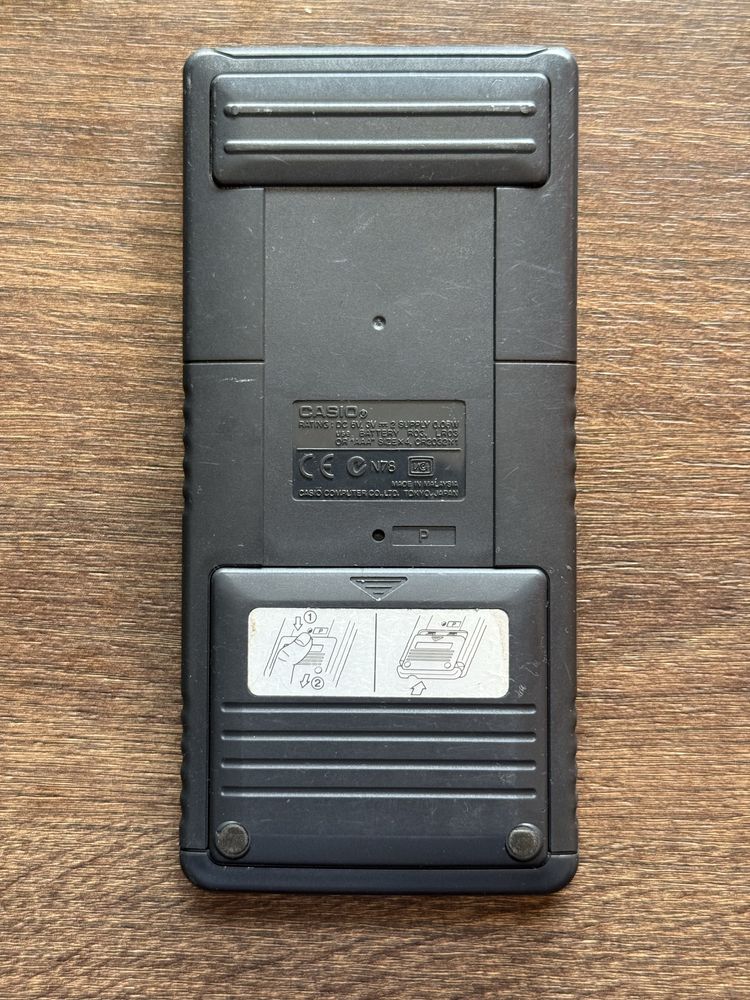Calculator stiintific Casio FX-9750G grafic si programabil