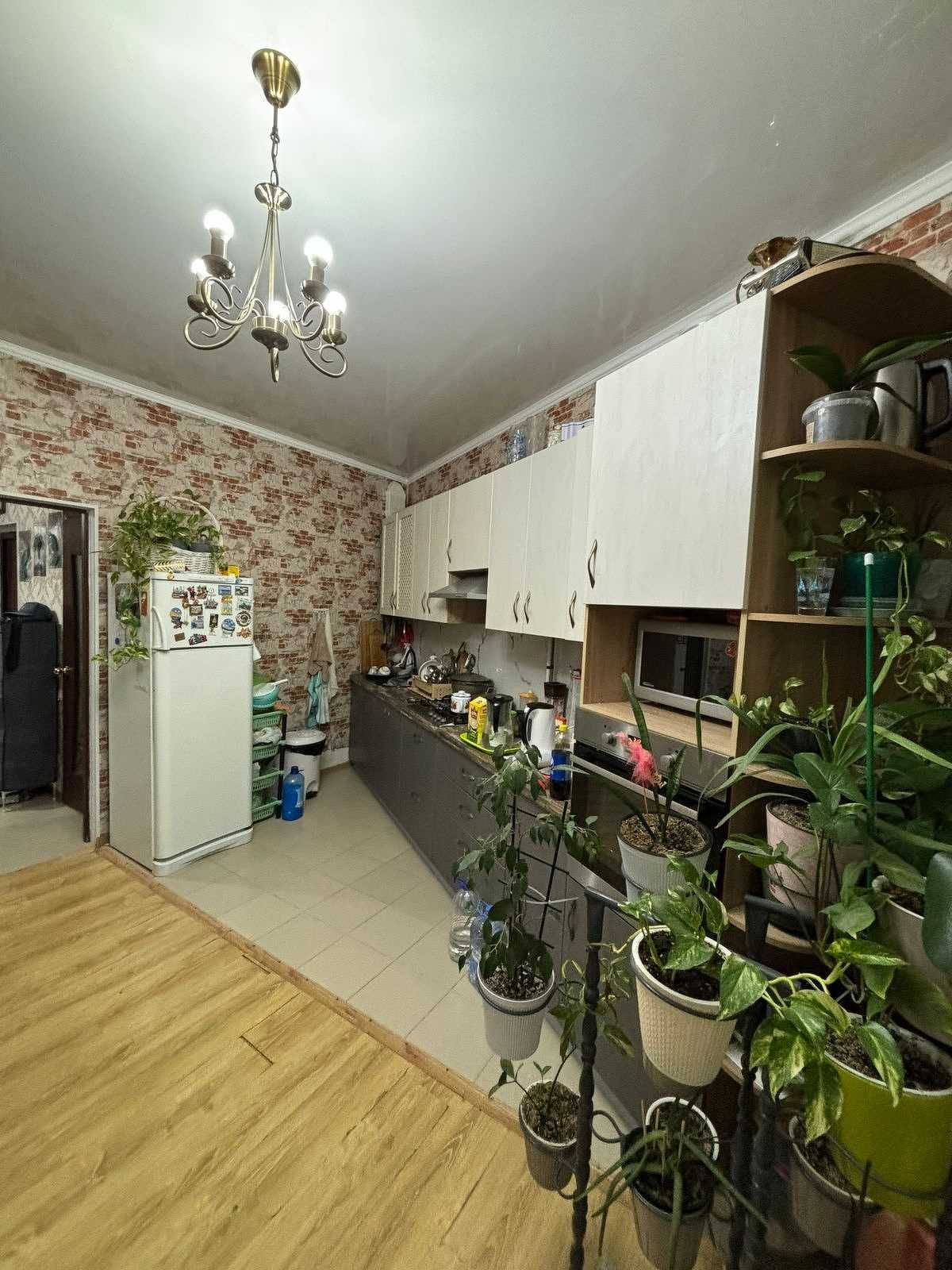 Продам упакованную 2-х комн квартиру