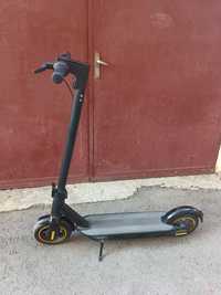 Segway Ninebot G30