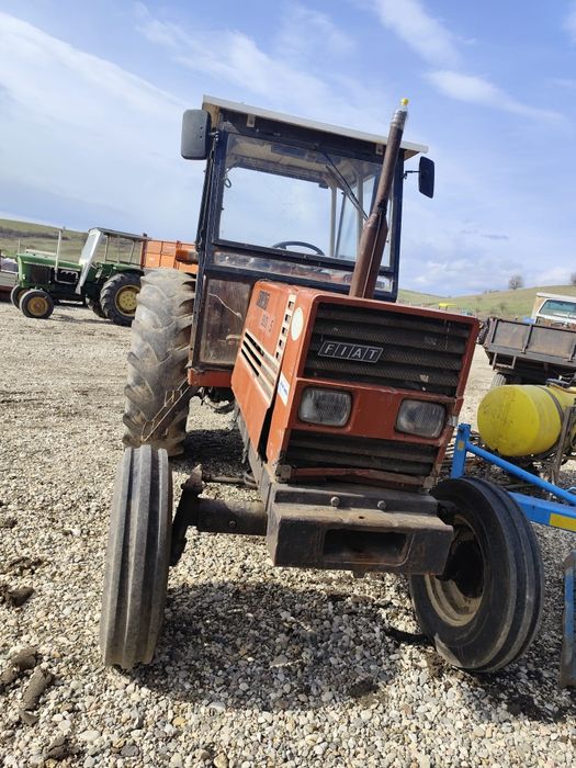 Tractor fiat 880