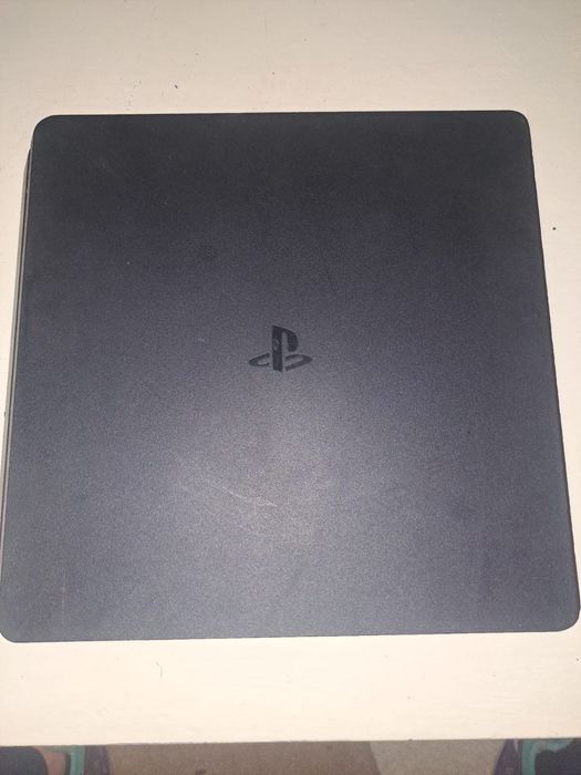 PlayStation 4 slim