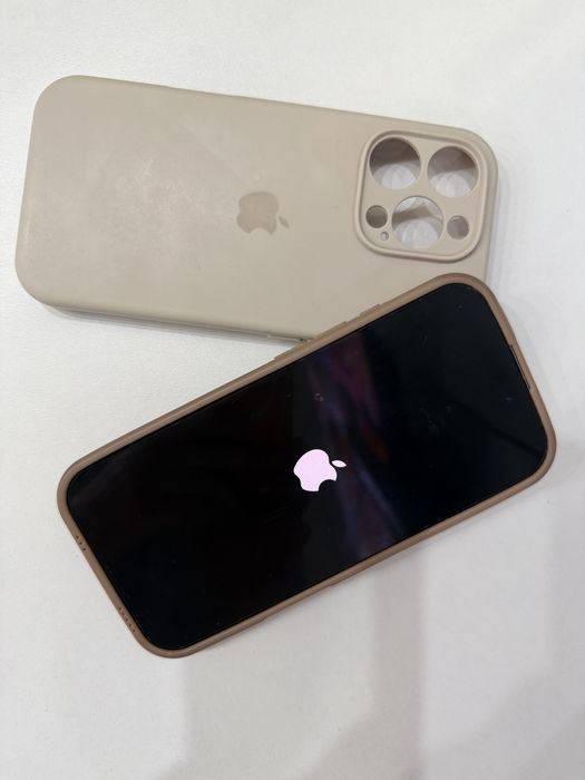 Продам айфон 16про