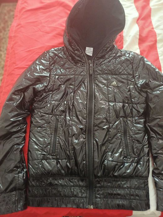 Куртка черний кожа лакированный