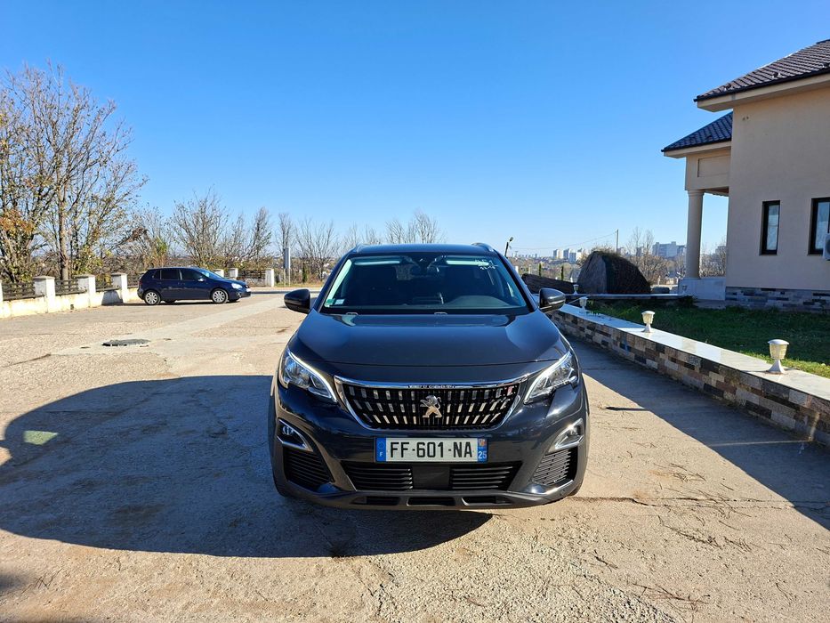 Peugeout 3008 1.2 Puretech 130cp Active Business - Carte service‼️