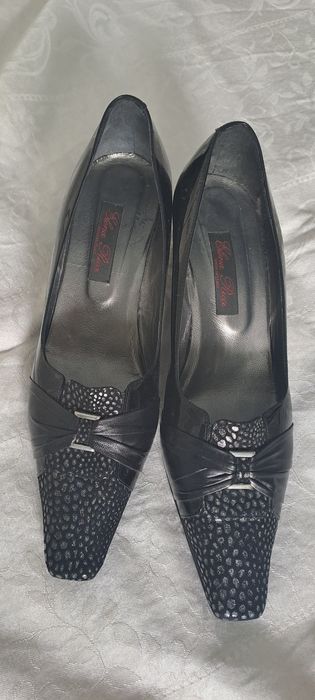 Pantofi eleganți din piele naturală, mărimea 40,5, Italia, cu toc