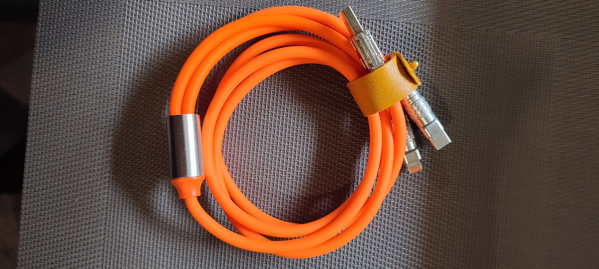 Висококачествен, дебел кабел за IPhone, type C и micro usb!