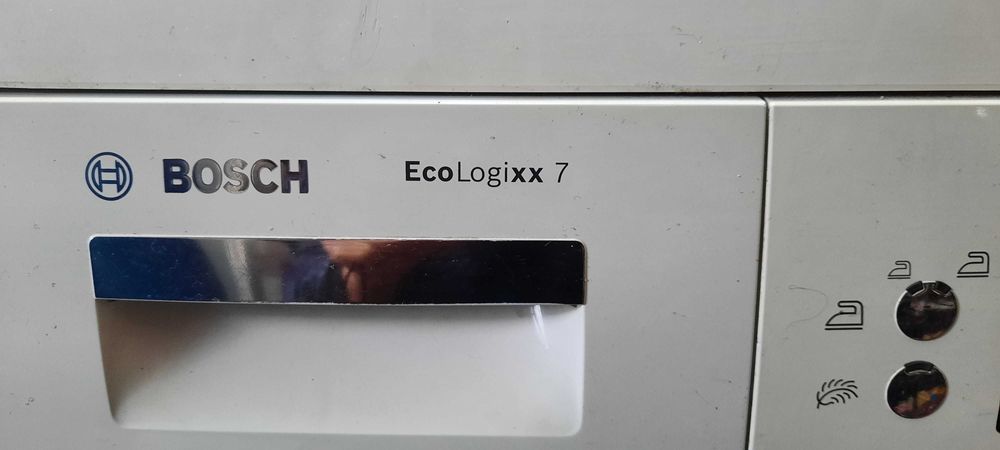 Сушилня с термопомпа Бош/ Bosch Eco Logixx 7,  7кг.Self-cleaning