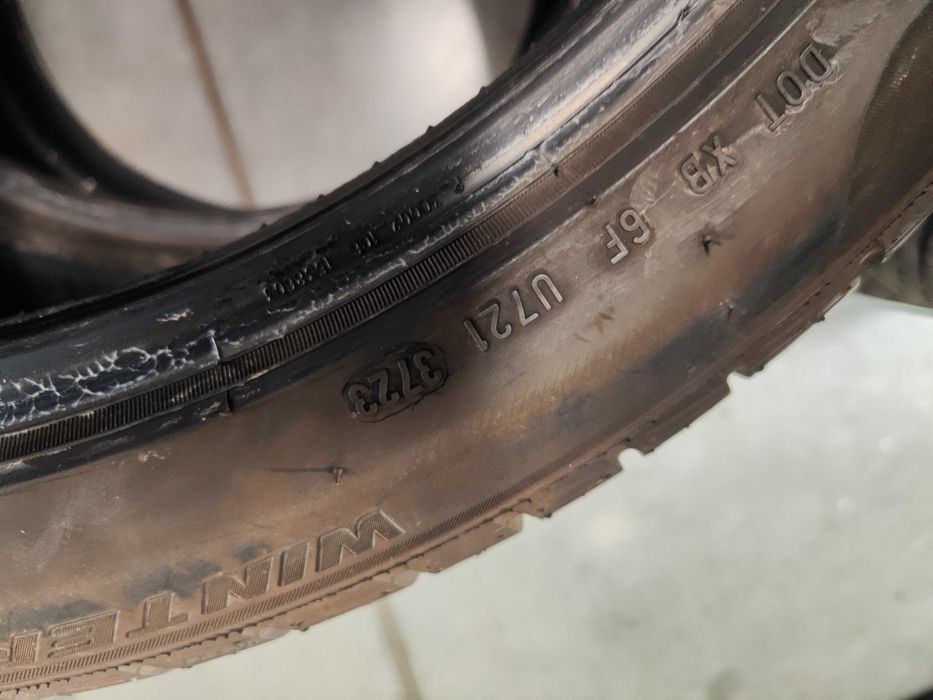 2бр. зимни гуми 285/35/20 Pirelli