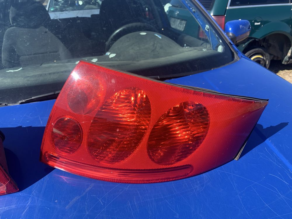 Audi TT на части