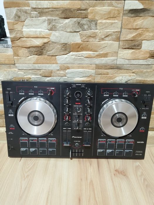 Consola DJ Pionner DDJ SB