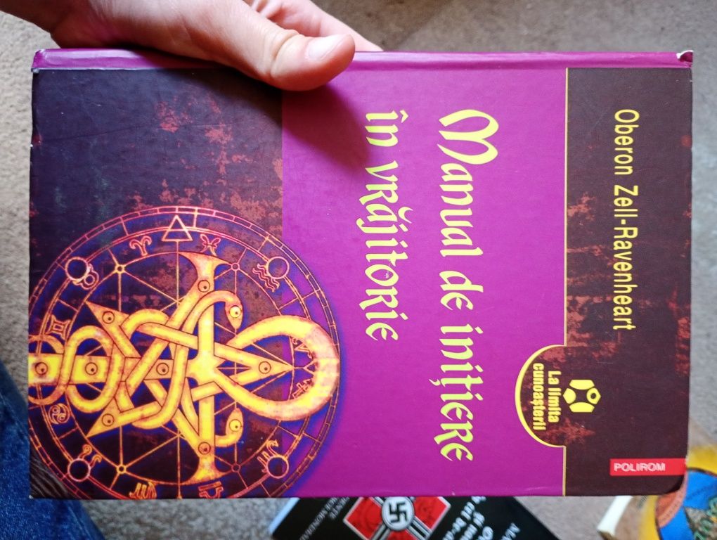Carte magie manual de inițiere în vrăjitorie