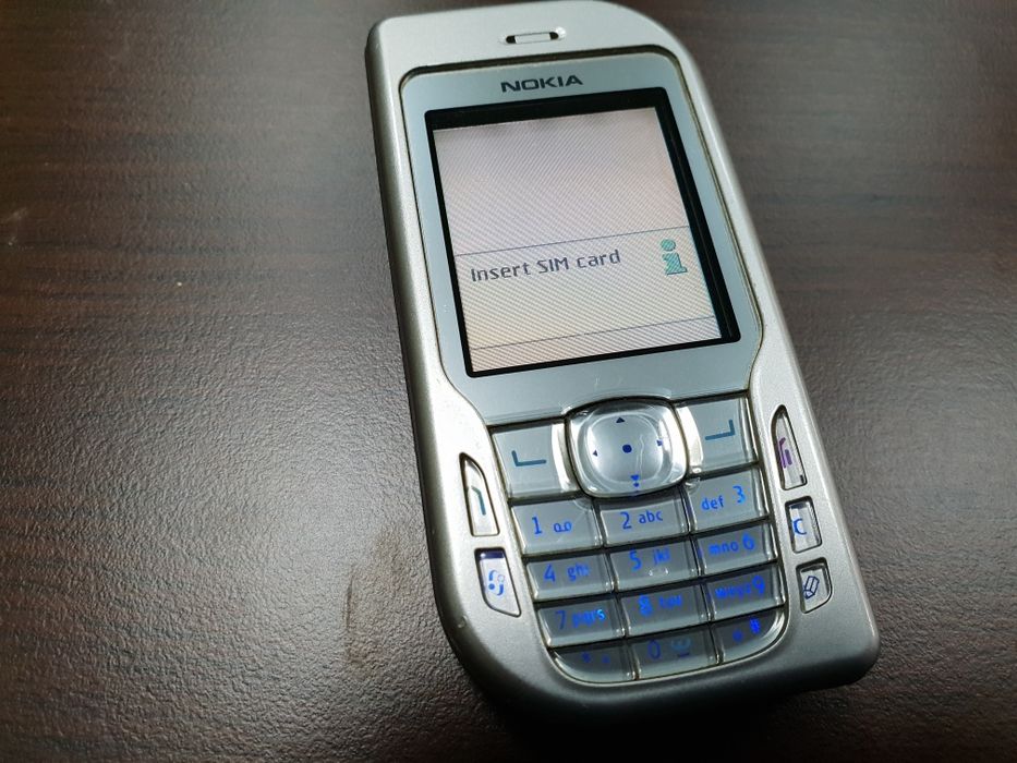 Nokia 6670 -