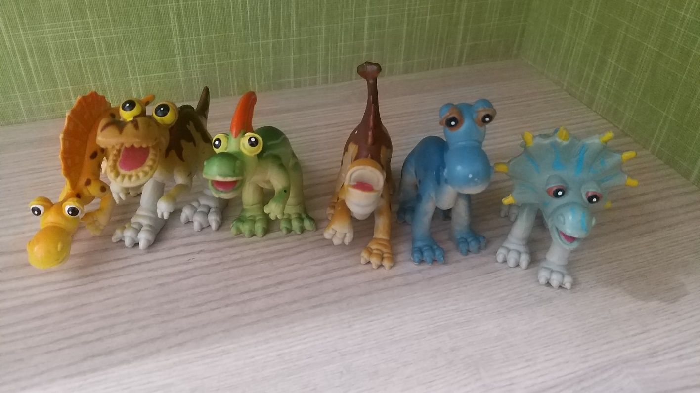 Наборы фигурок животных разных