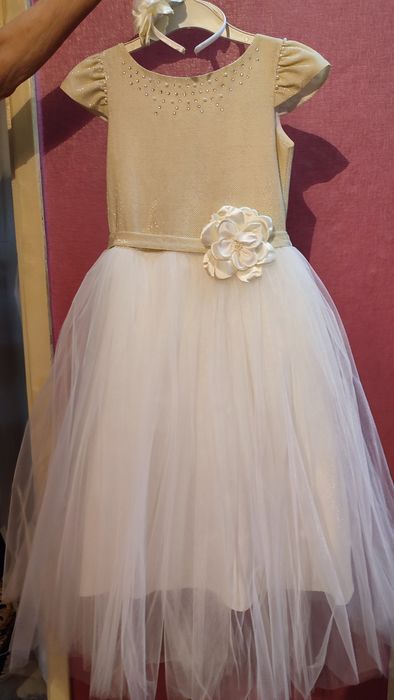 Праздничное платье для девочки