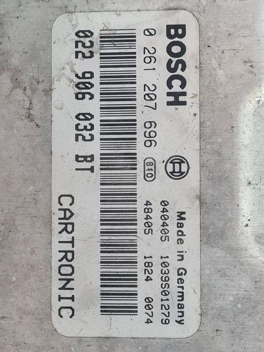 Calculator motor Porsche Cayenne 4.5 Benzina 2002 - 2006 340CP Automata (935) 022906032BT