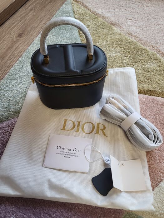 Чанта Dior тип куфарче