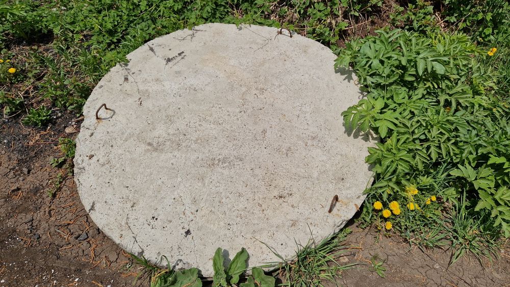 Плита бетонная круглая.