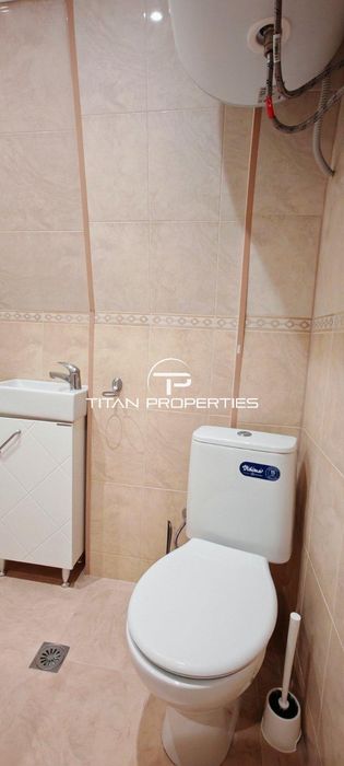 Дава се под наем Едностаен апартамент в Пловдив, Център - 30 кв.м за 306 € - Снимка #5