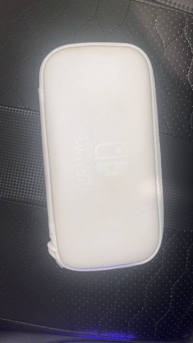 Nintendo Switch Lite + Joc + Husa calatorie