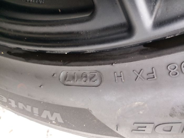 Set 4 Anvelope Hankook Winter ICept Evo2 SUV 235 55 R19 ci221