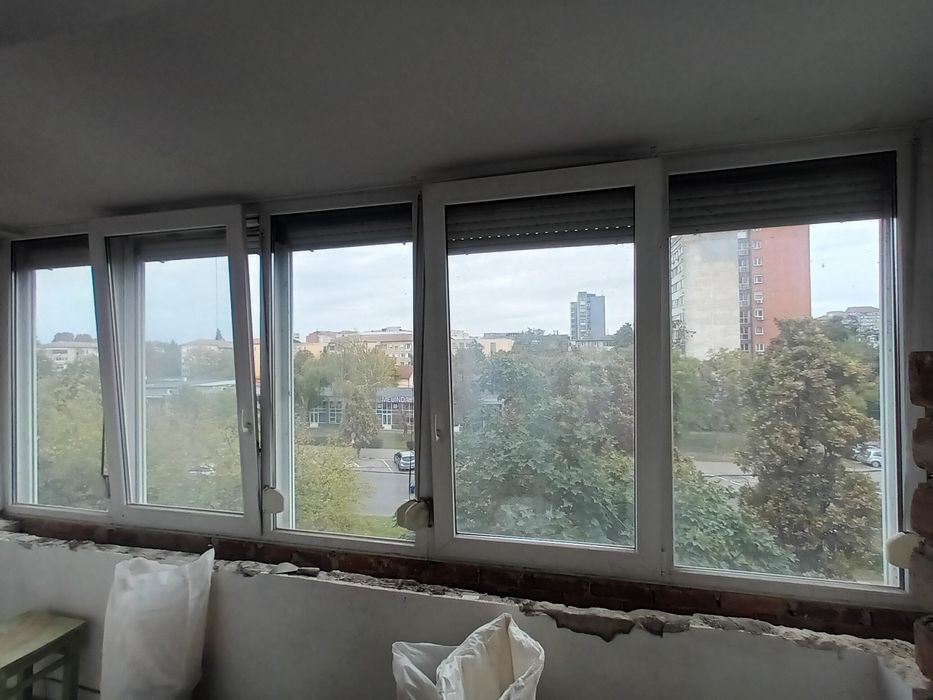 Vând geamuri termopan+ sita țantar+ rulete!!!