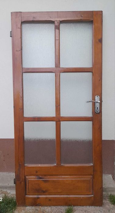 Patru uși stare foarte bună +două geamuri termopan