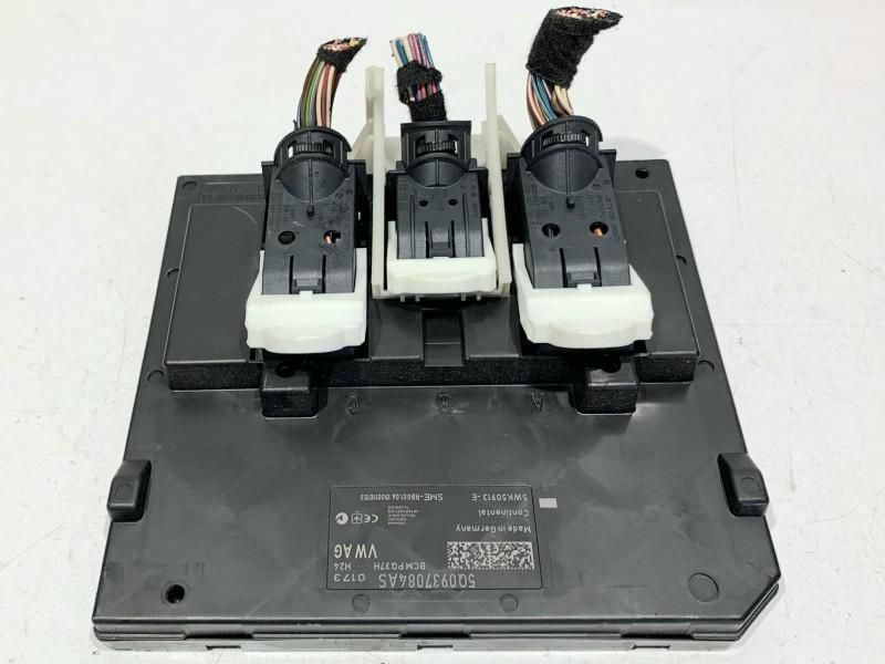 Calculator confort Volkswagen Golf 7 (2012-2017) 1.2 tsi CYVB 5Q0937084AS