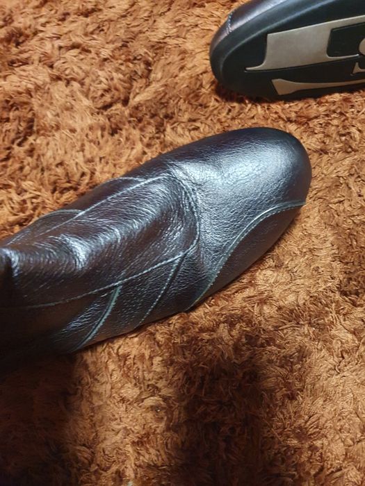 Cisme Guess noi, originale