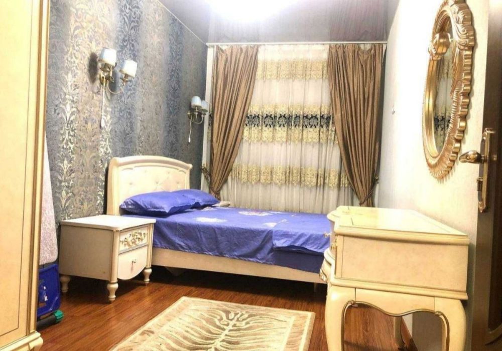 Chilonzor Muqimiy ko'chada kvartira arendaga beriladi