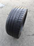 255-30-R21 Michelin