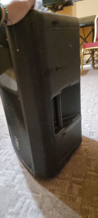 Boxe profesionale Electro-Voice SX200 si mixer 

V