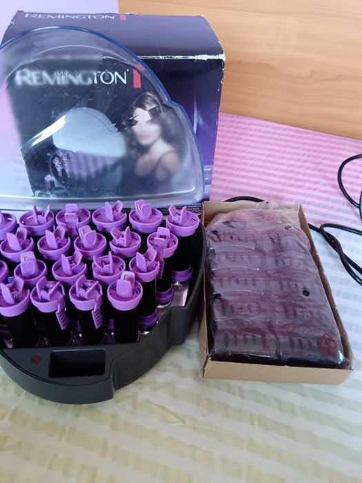 Vând Bigudiuri electrice Remington