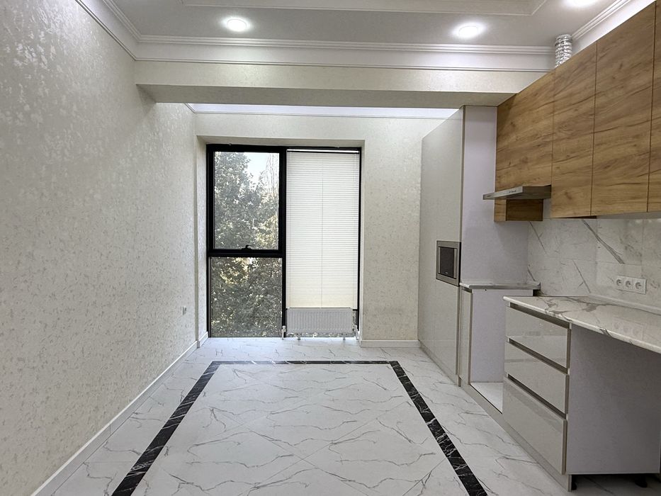 2 комнаты 2/4/10 Лисунова, Sky Builds, Кадышева, Новостройка Кинотеатр