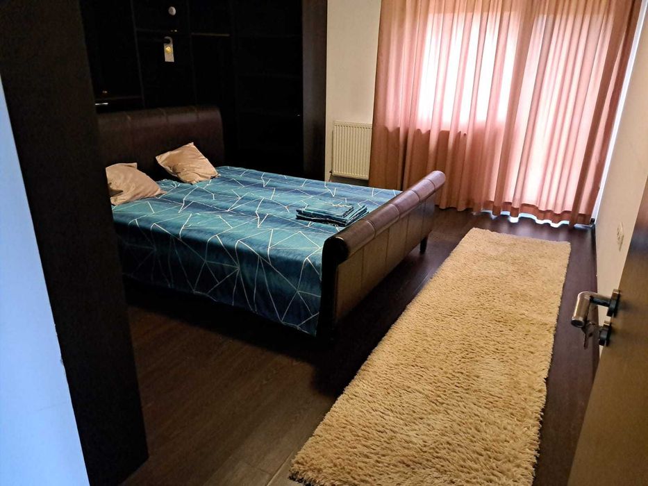 Inchiriez vila petrecere - Majorate - Evenimente private - Piscina