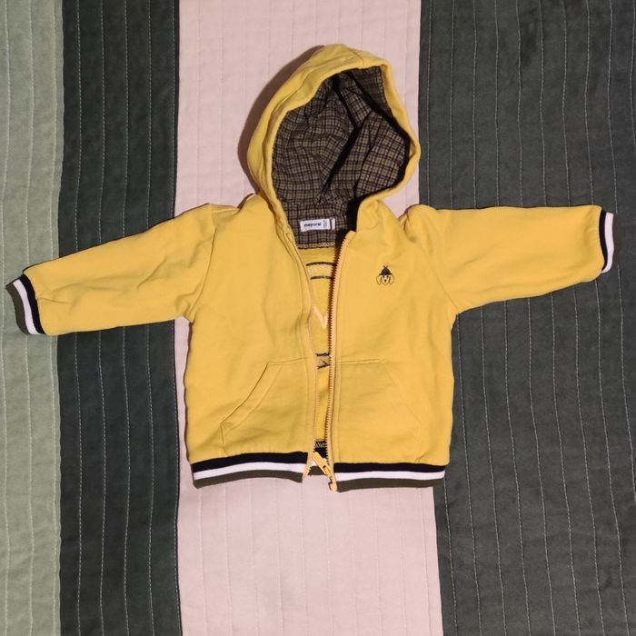 Бебешки суичър Mayoral за момче