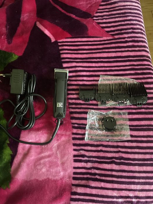 Mașina de tuns câini