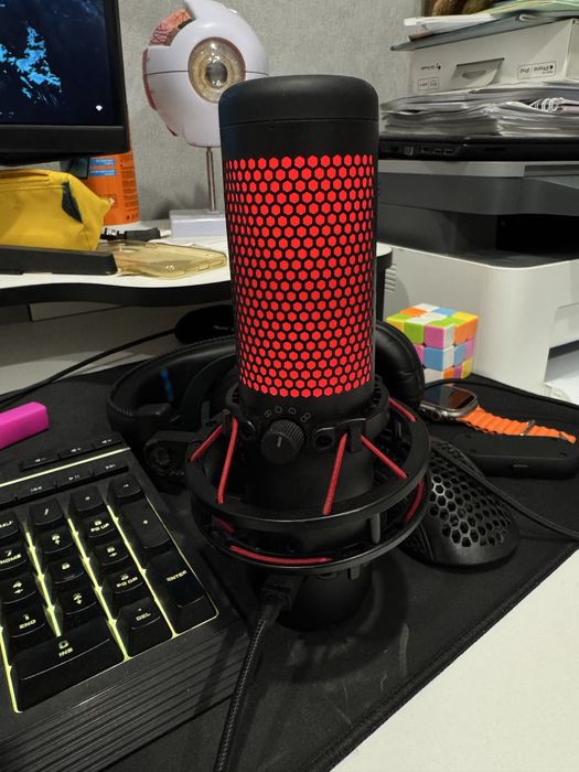 Игровой микрофон HyperX QuadCast