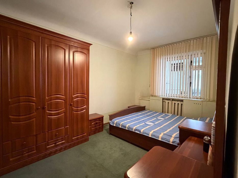 Продается 4/2/4 квартира на ул.Чимкентской, ЦУМ, Ц7